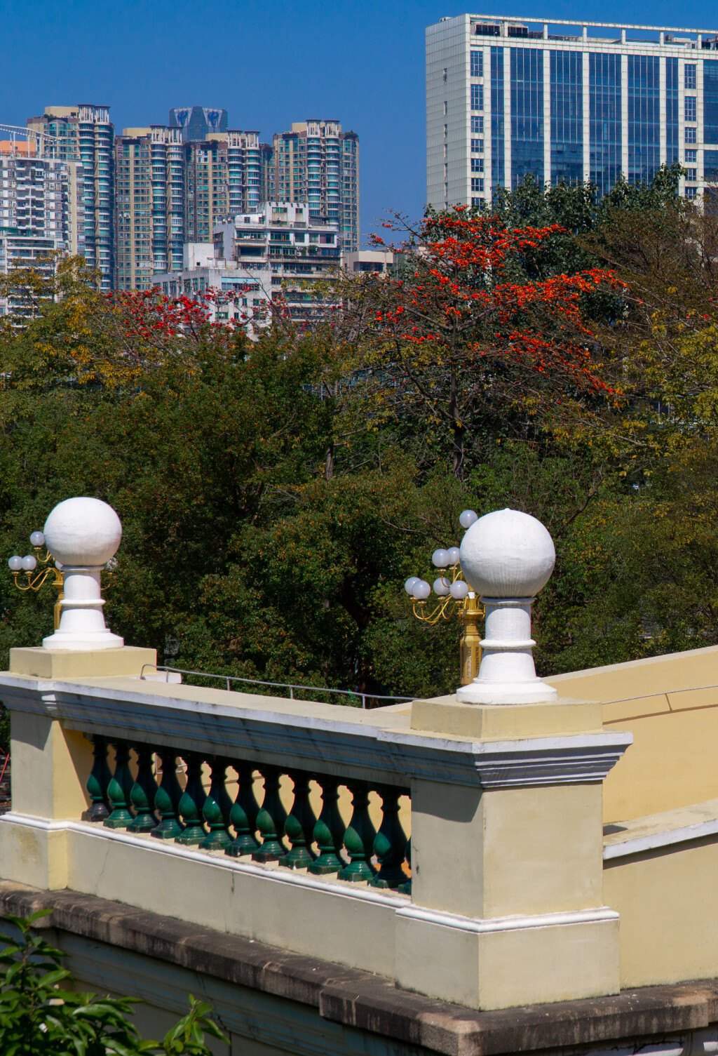 影紅時尚服裝圖片（紅影兒服飾）