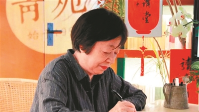 82歲作家完成長篇小說三部曲 寫盡中國母親的美好與堅韌