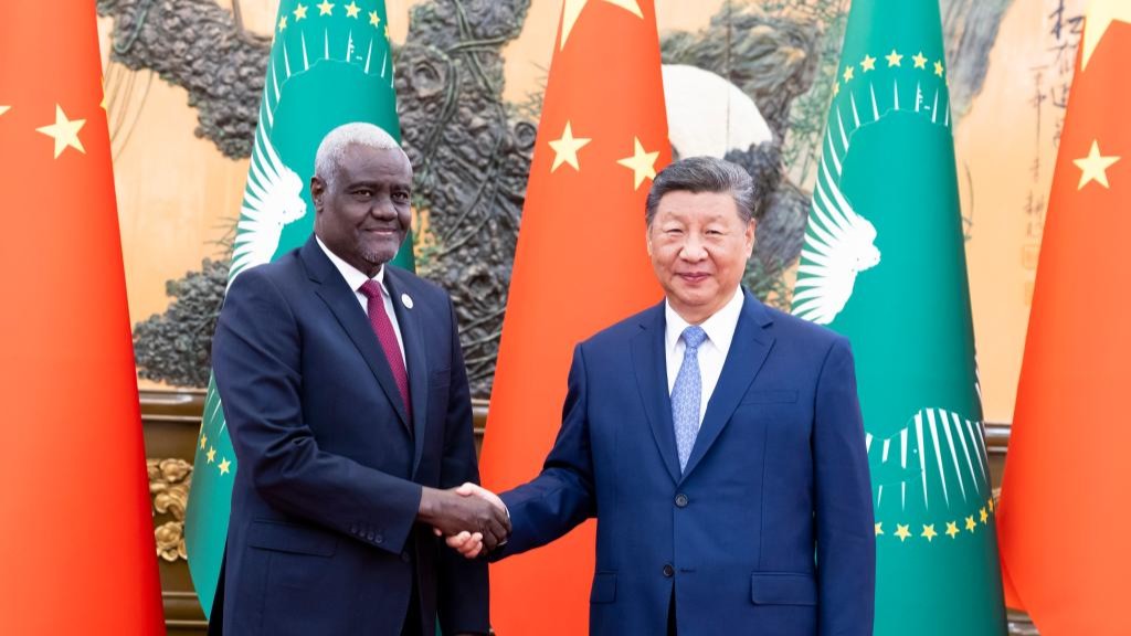 Xi meets African Union Commission chairperson
