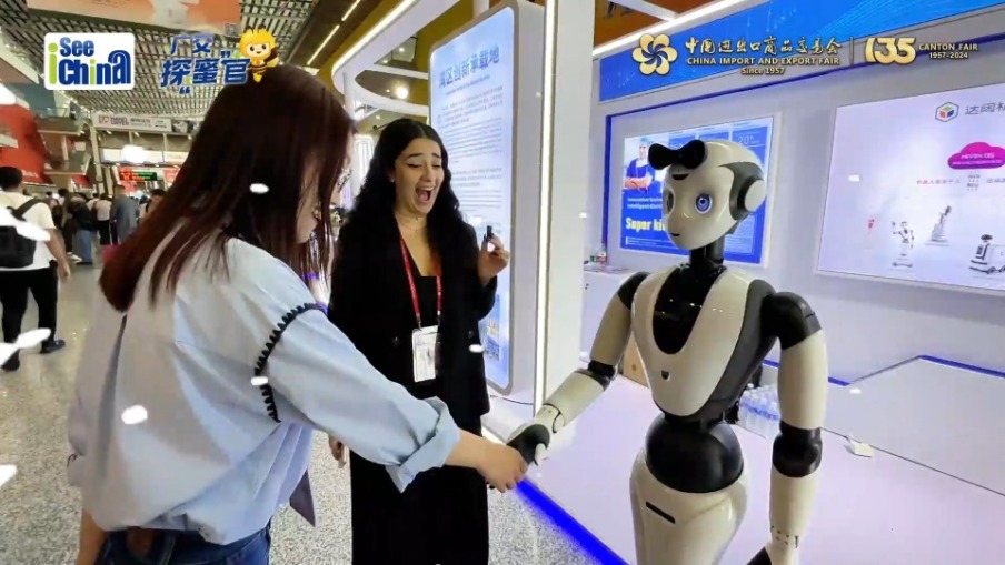 I SEE CHINA｜Italian student visits Canton Fair Phase Ⅱ and reunites with her classmate