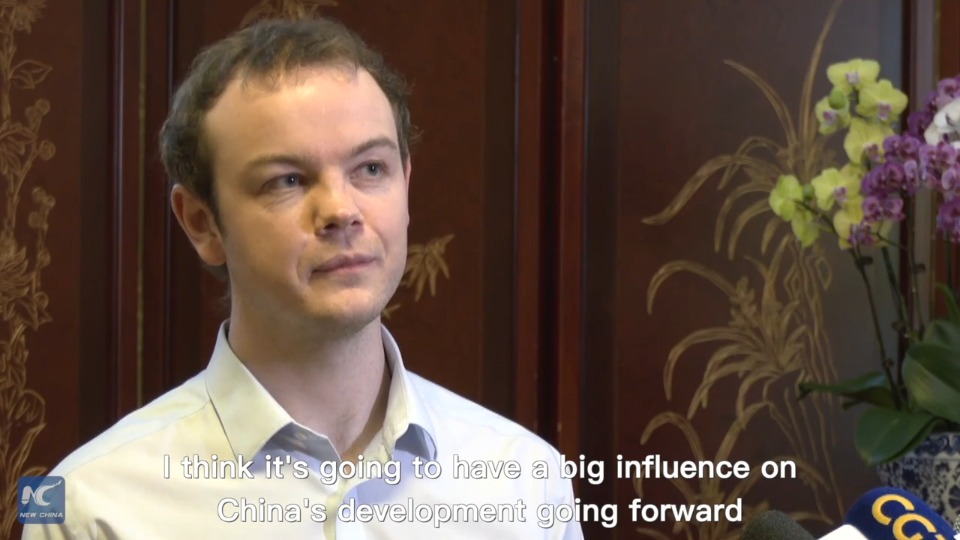 Foreign language experts: a report to change China, influence the world