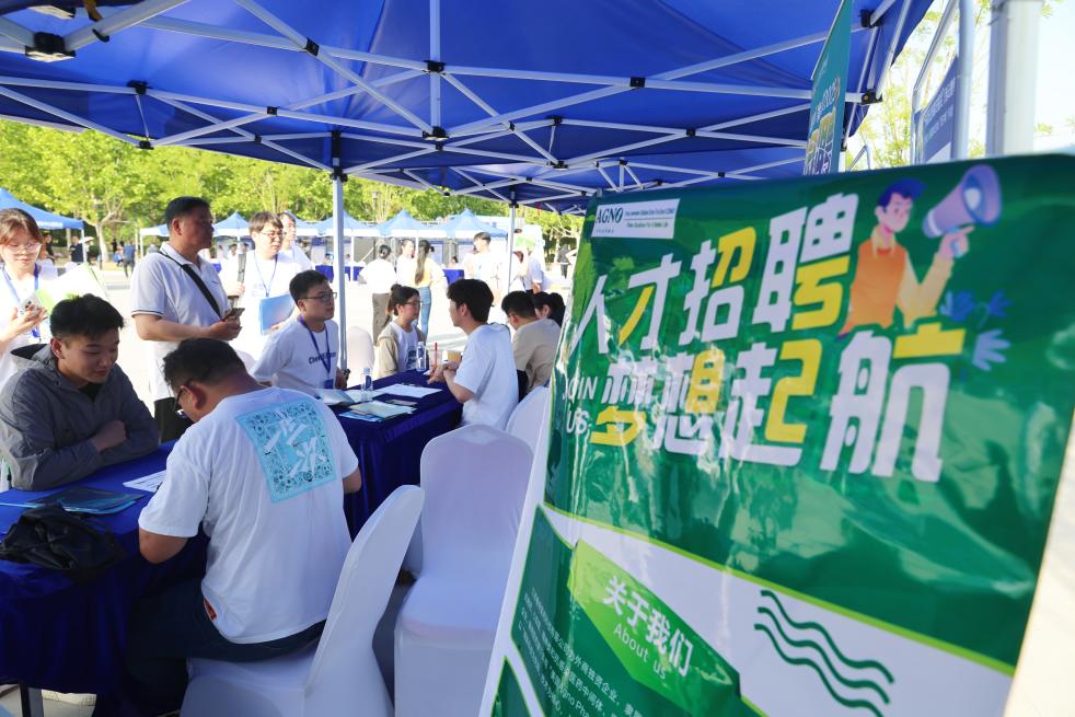 两岸出版人
：盼以“纸”“数”共筑文化传承新生态