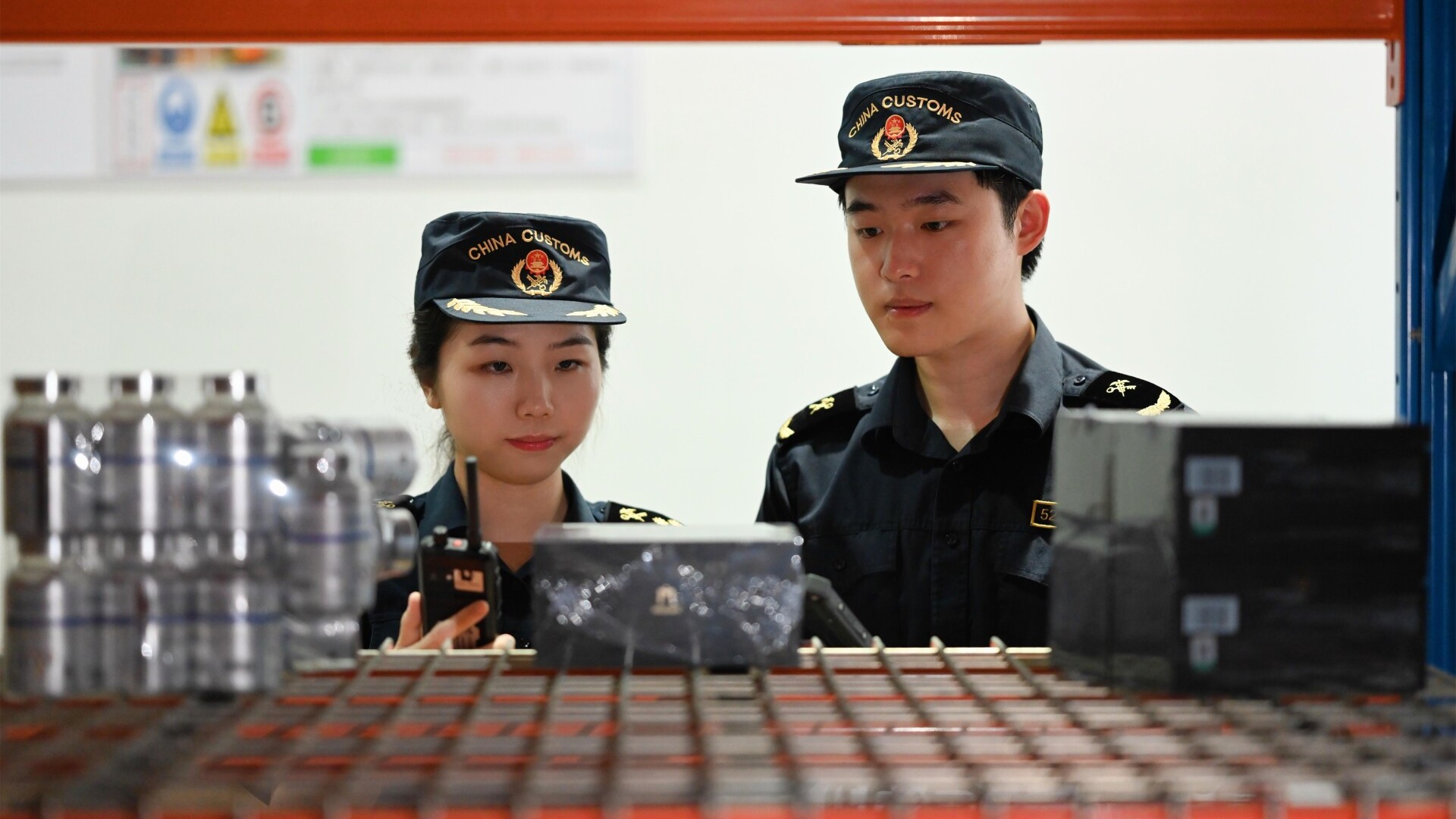 Guangdong's foreign trade up 4% in first 5 months of 2025