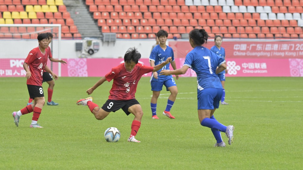 十五运会U18女足比赛在广东肇庆开赛