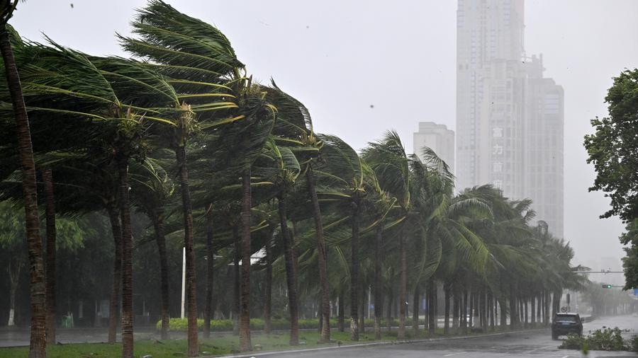 Super Typhoon Yagi makes landfall in south China's Hainan