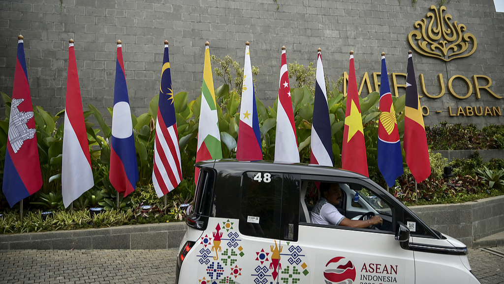 Experts expect ASEAN's economy to be more inclusive and pragmatic in the next two decades