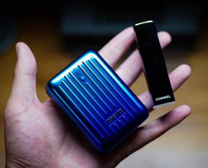 充电宝可以带上飞机吗?抗摔耐压的supermini上机更安全