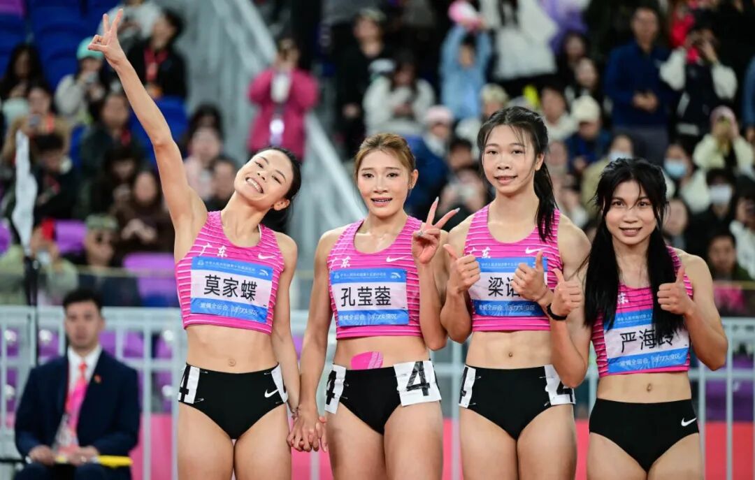全运会|田径——女子4X400米接力决赛赛况XxjpseC002000_20251120_MVPFN0A001 (1).JPG