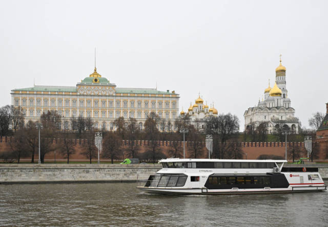 这是12月1日在俄罗斯首都莫斯科拍摄的克里姆林宫附近景观。新华社记者郝建伟摄
