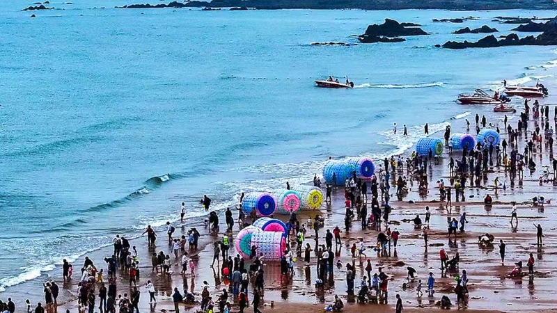 人气足供给新消费旺！一组数据感受国庆中秋假期消费活力