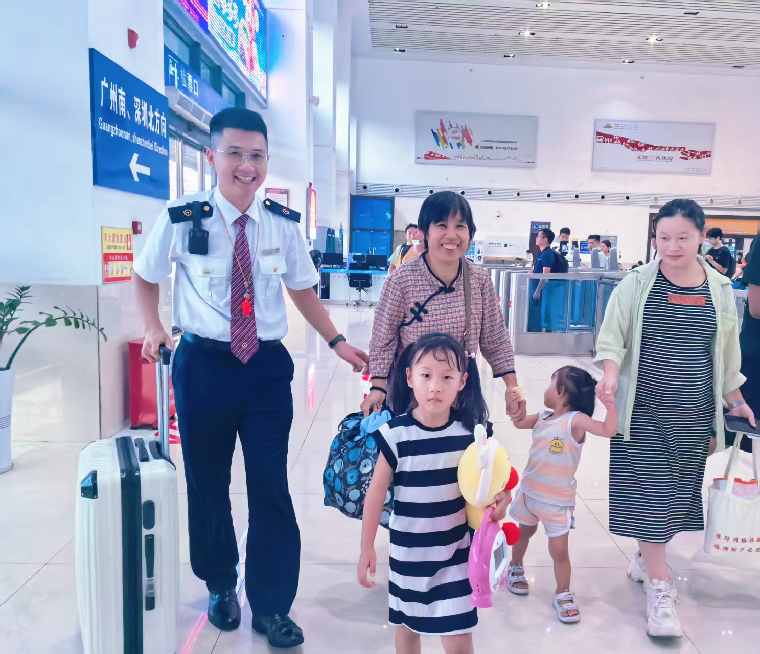 国庆中秋假期盘点丨云浮：民生保障有力，消费增长明显