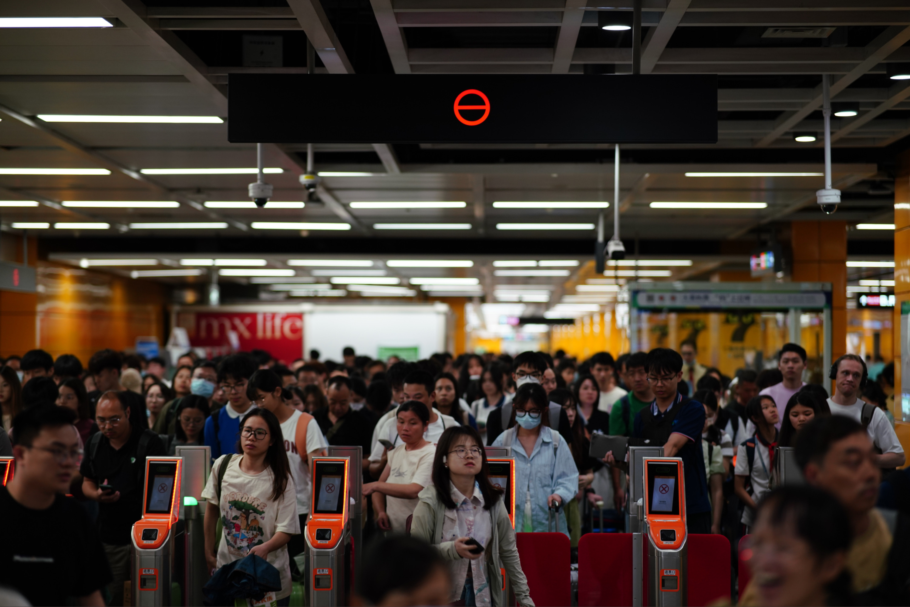 2024年端午假期广州地铁运客2554.5万人次