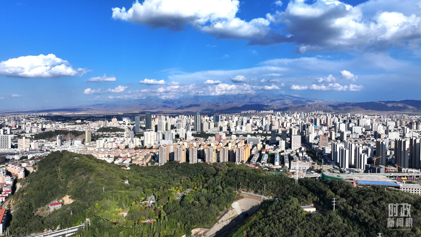 △乌鲁木齐。(总台记者钱重宇拍摄)