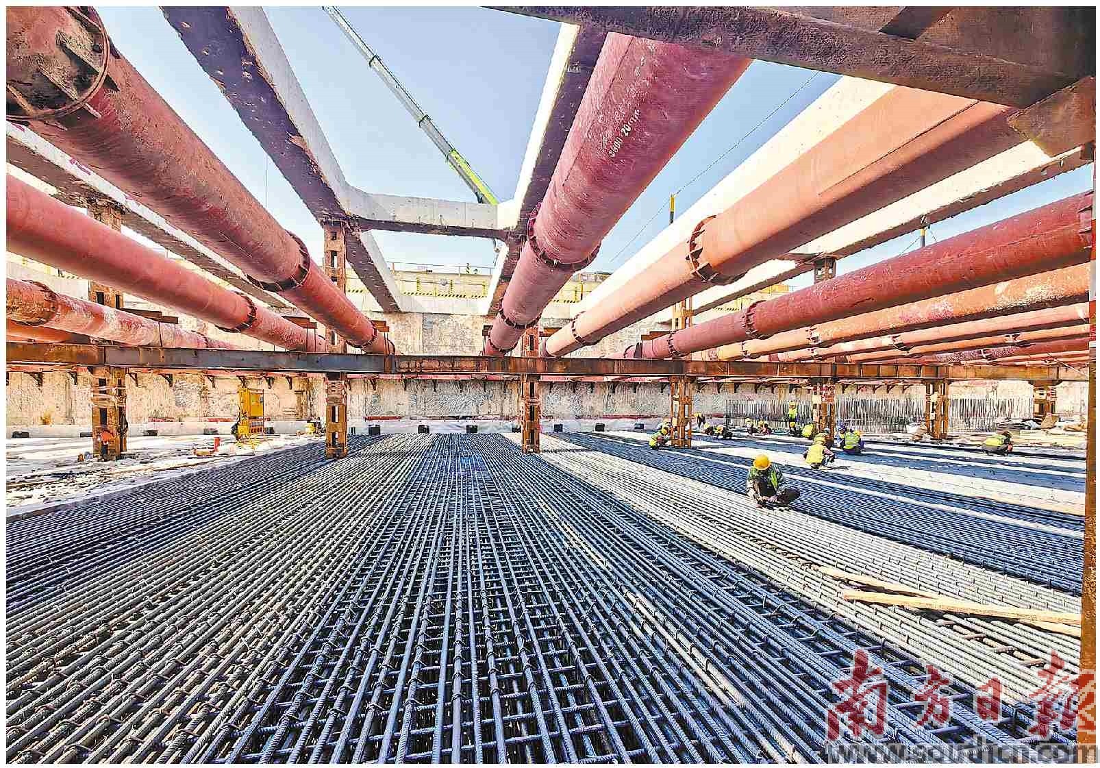 深江铁路4标段西段2号基坑主体结构完成封顶。南方日报记者 石磊 摄