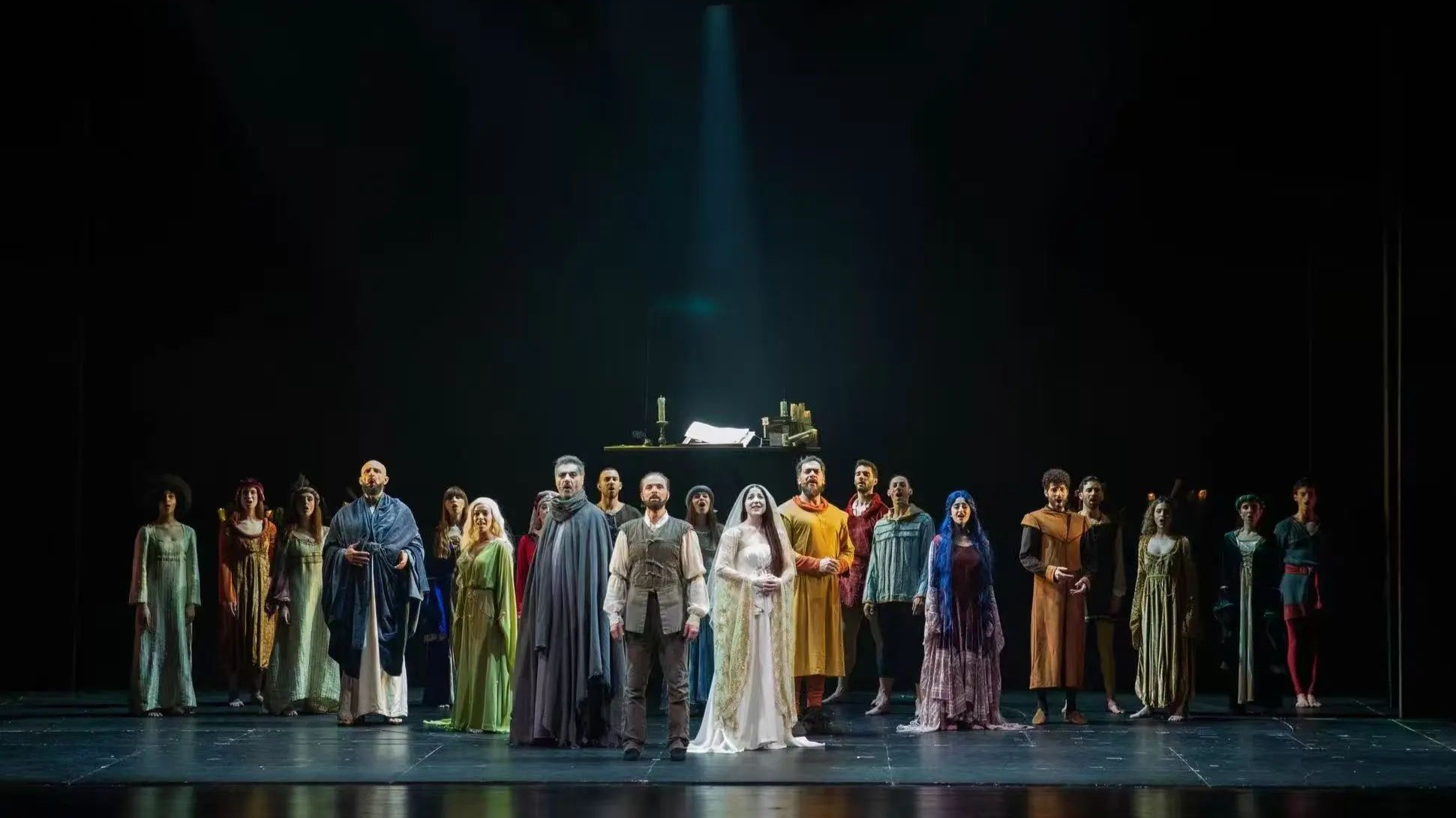 ​Italian musical "The Divine Comedy" stages vibrant roadshows in Guangzhou