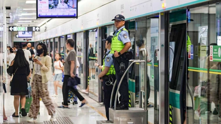 国庆中秋假期全国治安秩序良好 治安警情同比下降6.5%