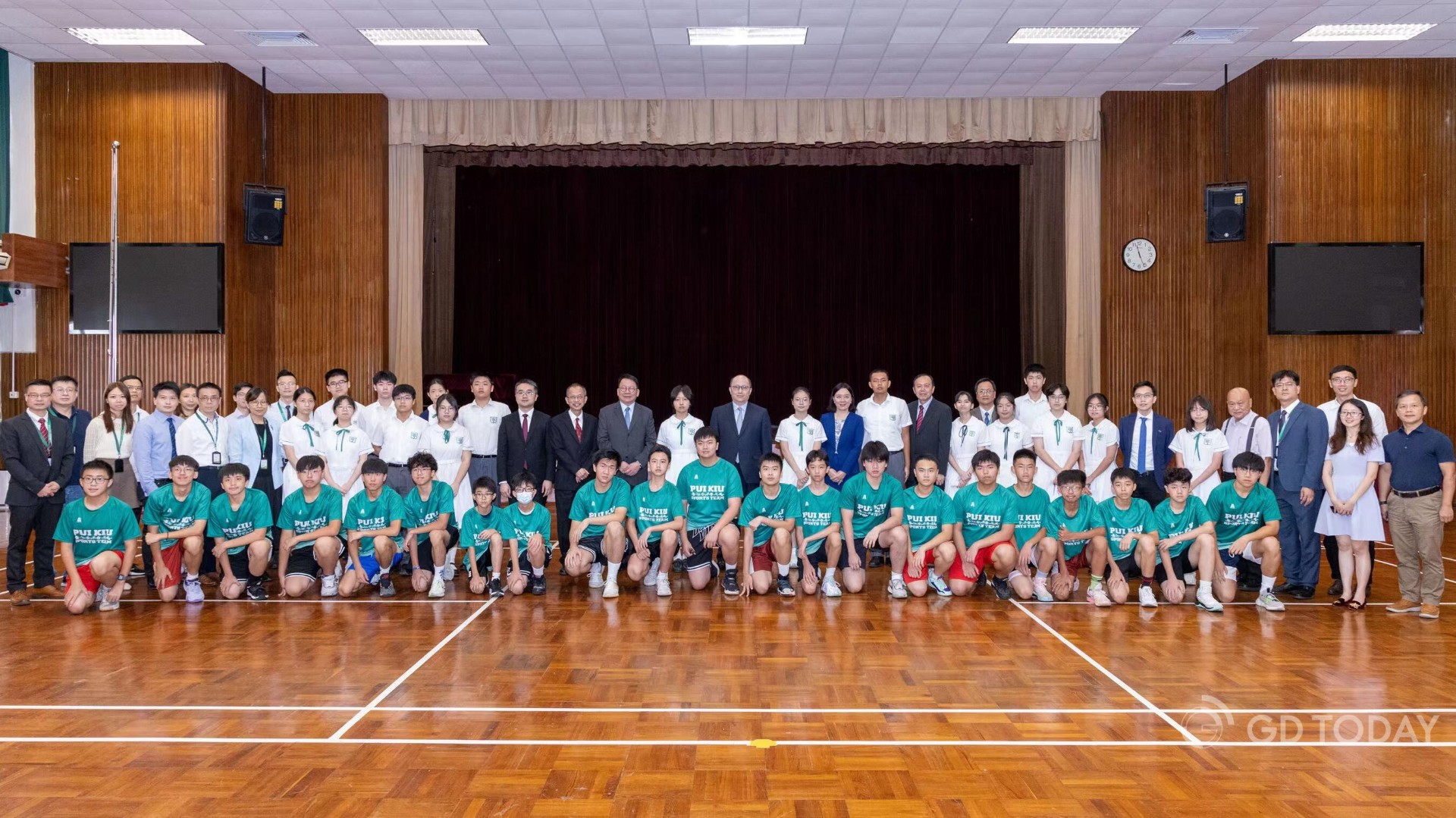 Xi replies to letter from Hong Kong middle school students