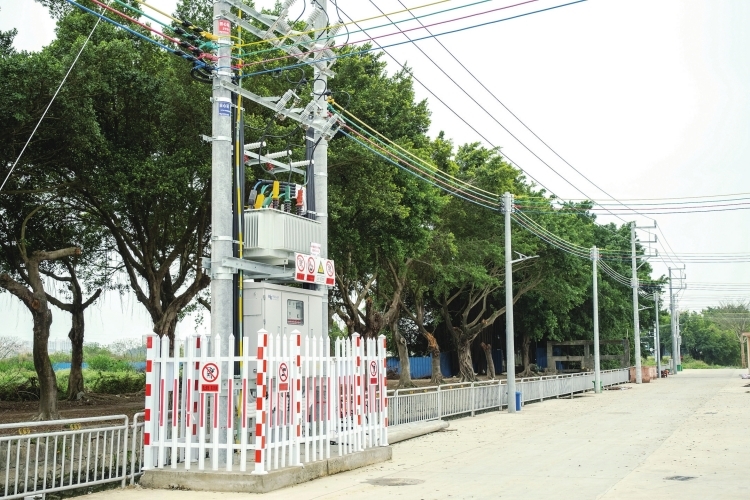 广东省汕头市潮南区陇田镇整线(成片)改造项目完工现场。