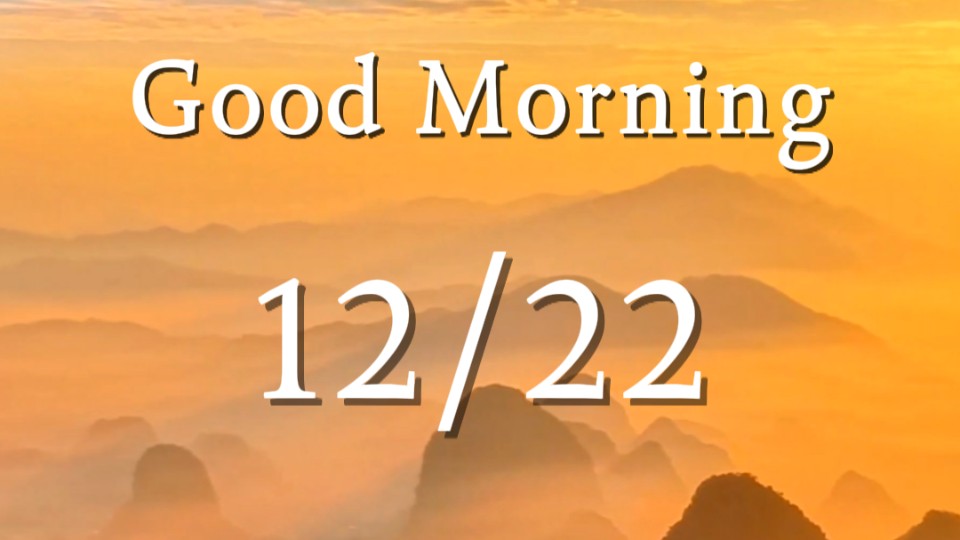 Dawn breaks over seas of clouds in Qingyuan