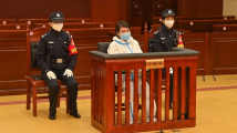 劳荣枝案二审维持死刑判决，受害人家属们已等待这份判决书20多年