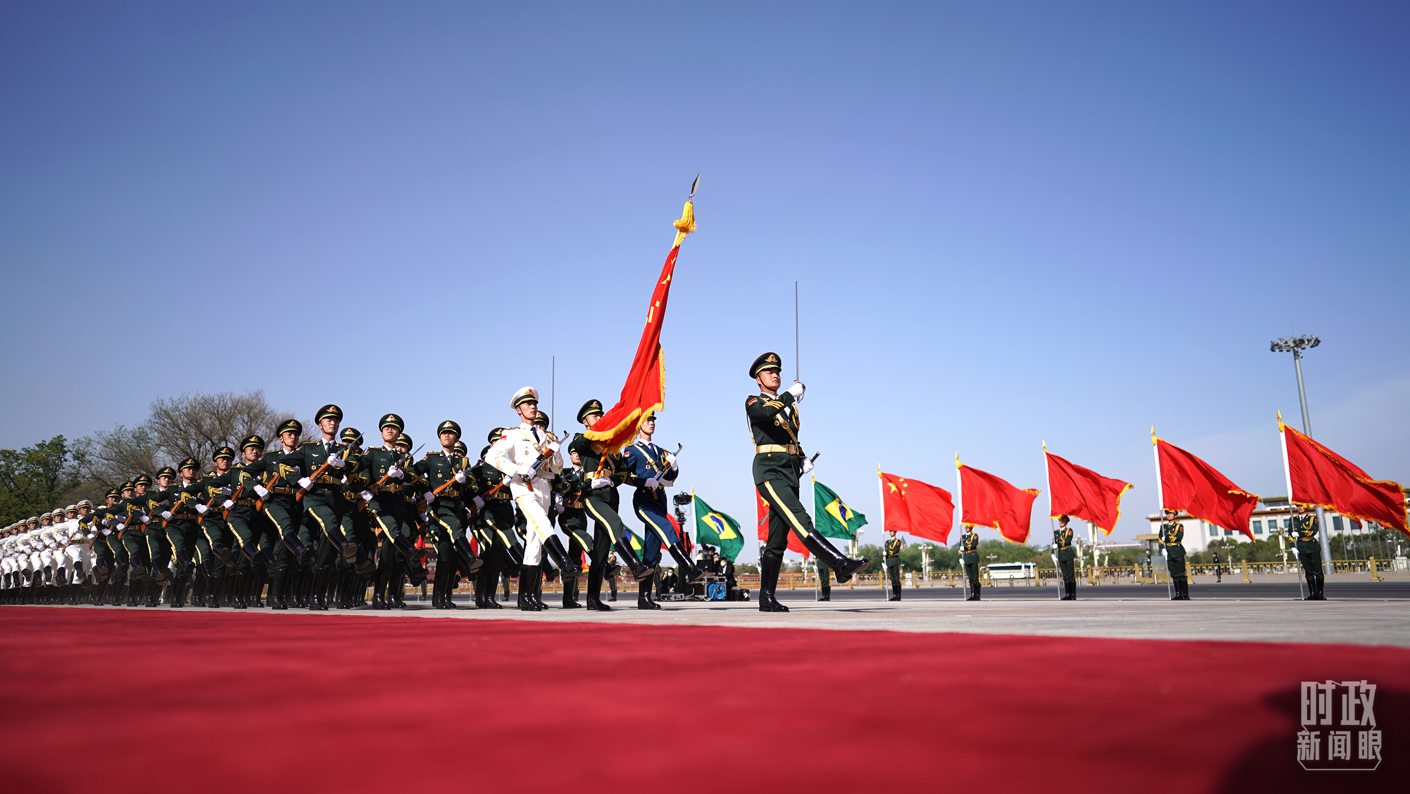 欢迎仪式现场的中国人民解放军仪仗队。（总台央视记者彭汉明拍摄）