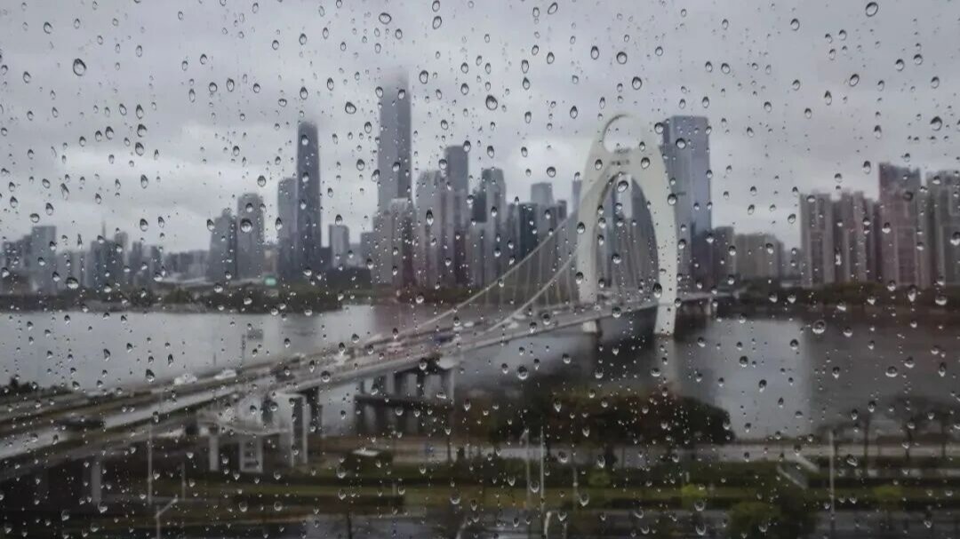 Warm spell to end as cold front brings rain and chill starting January 31