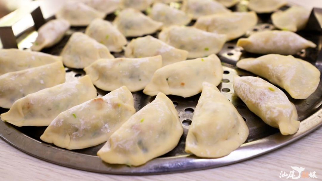 冬节鸽 钟文婷 摄