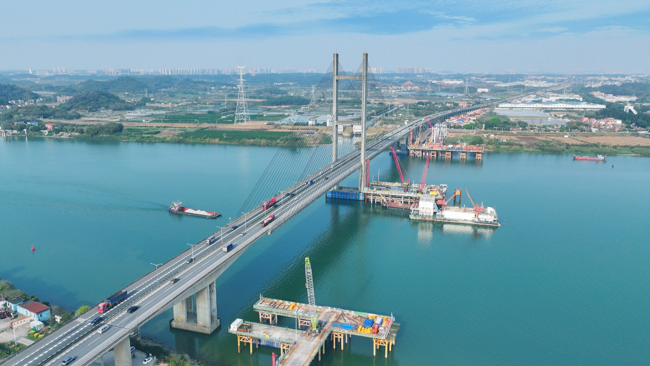 Guangzhou-Zhaoqing Expressway project advances with Jinma Bridge's expansion