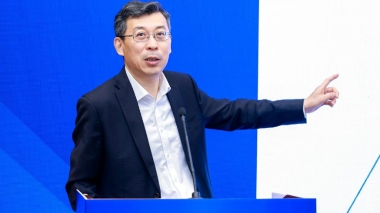 汽车产业未来竞争力如何搭建？要看这“新三角”