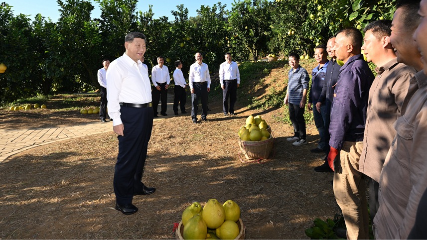 Xi Jinping inspecte la ville de Meizhou dans la province du Guangdong