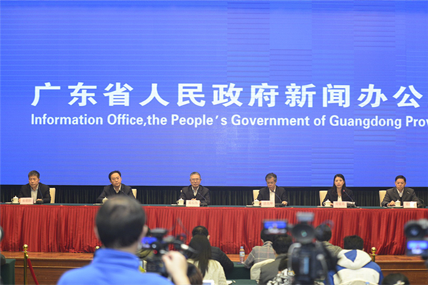 Guangdong confirms 1st death, and takes measures to support companies