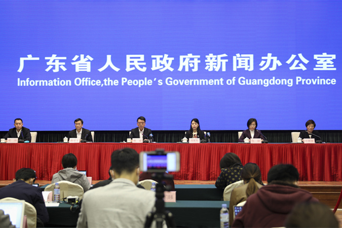Measures to help out frontline medics in Guangdong