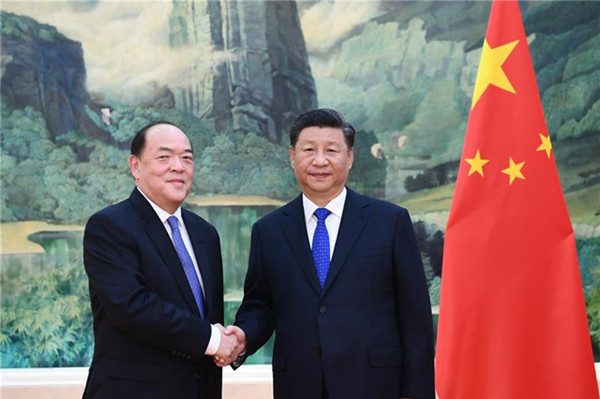 President Xi meets Macao's new chief executive