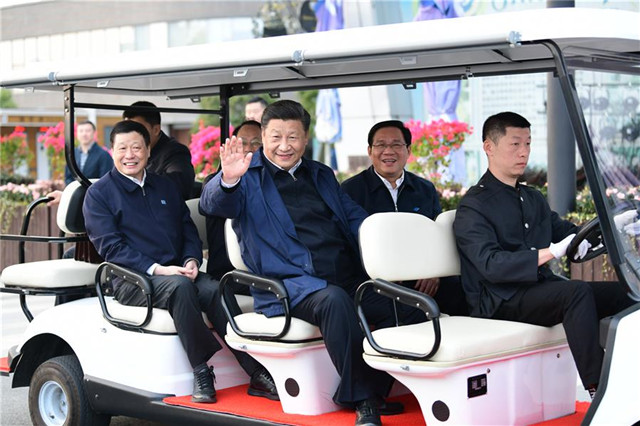 Xi goes to Shanghai on inspection tour