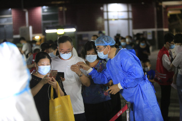 Shenzhen reports two new COVID-19 cases