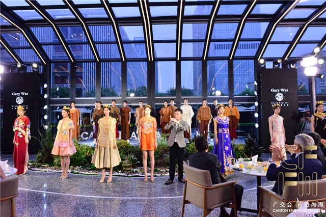 Fashion week featuring guochao held during 129th Canton Fair