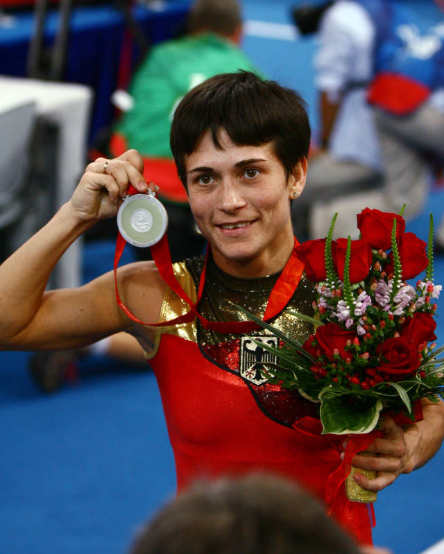 北京奥运会时，丘索维金娜夺得一枚女子跳马银牌。