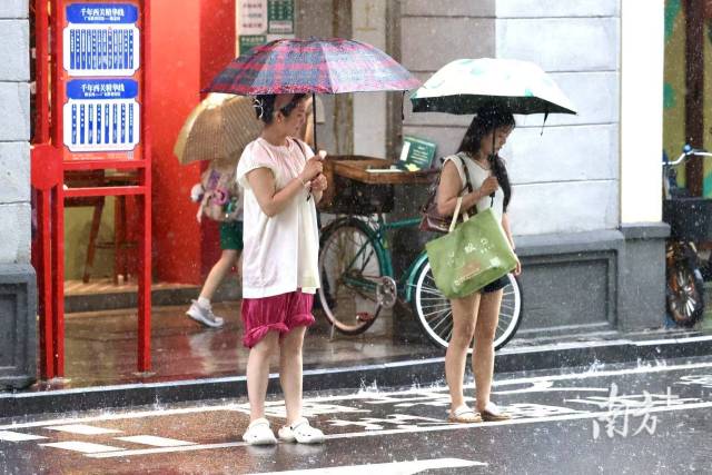 http://www.qunran.cn/html/17b799975.html