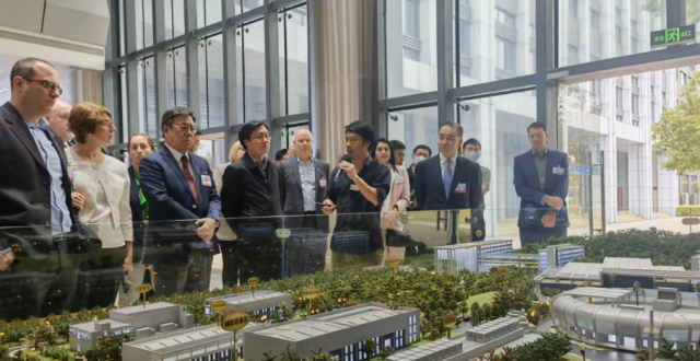 Delegation of foreign consular corps, business community members in HK visits Dongguan