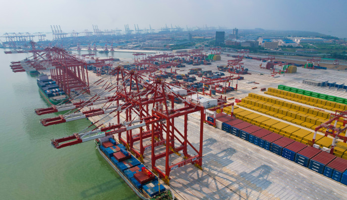 GBA's first fully-automated container terminal starts operation in Nansha