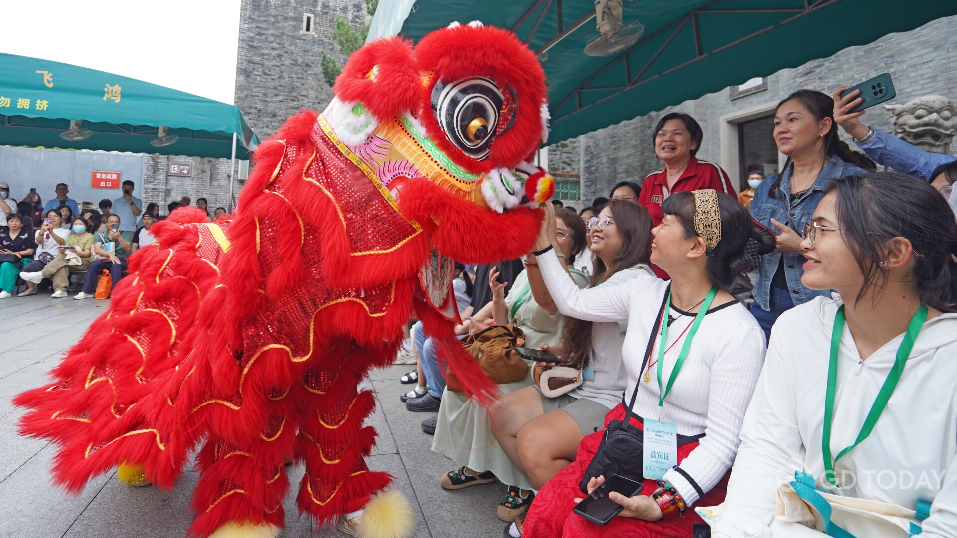 Why are ASEAN writers fascinated by Foshan's culture?