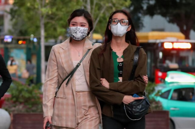 Cold air bringing downpours to cool Guangdong off