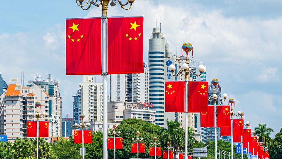 一习话·追光的你︱“爱国主义是我们民族精神的核心”