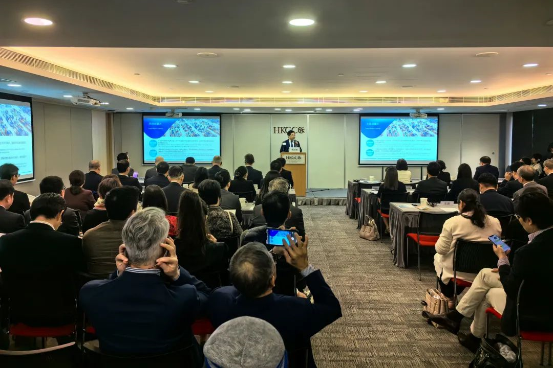 Guangdong closes ties with foreign chambers of commerce in Hong Kong