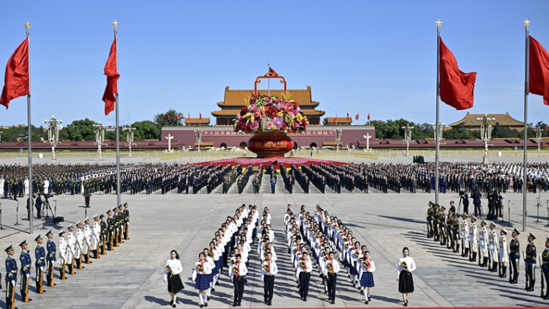 Ceremony held in Tian'anmen Square to mark Martyrs' Day