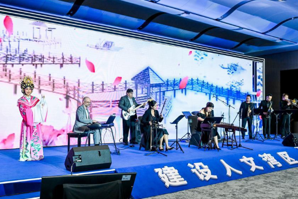 Theatre sheds light on Sino-France cultural exchange