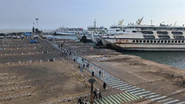 琼州海峡春节假期客滚运输量较去年大幅增长