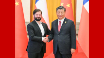 习近平同智利总统博里奇会谈 习近平同智利总统博里奇会谈