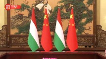 习近平会见匈牙利总理:共话合作愿景 同绘发展蓝图 习近平会见匈牙利总理:共话合作愿景 同绘发展蓝图
