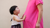 广州产科专家解答:孕妇感染新冠会影响胎儿吗?孕检要注意什么? 广州产科专家解答:孕妇感染新冠会影响胎儿吗?孕检要注意什么?
